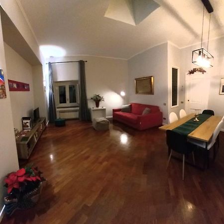 Nilo 28 House Apartment เนเปิลส์ ภายนอก รูปภาพ