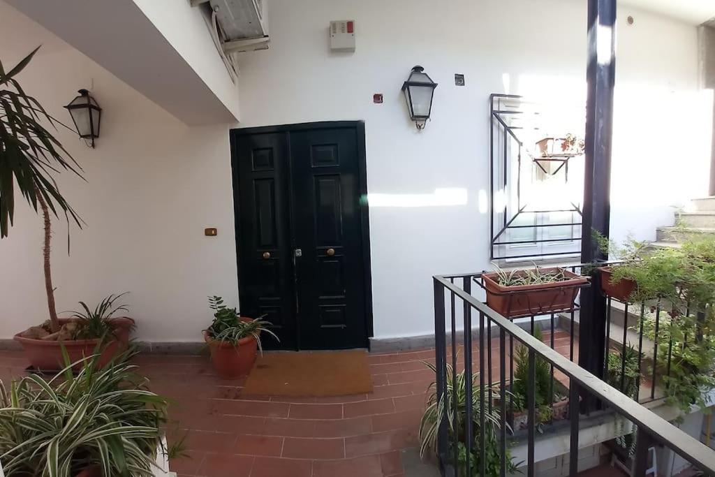 Nilo 28 House Apartment เนเปิลส์ ภายนอก รูปภาพ
